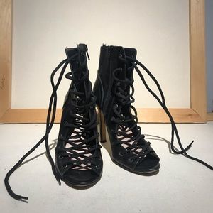 SJP lace up peep toe booties - Size 38